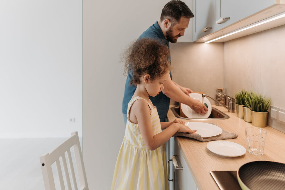 How To Treat Dishpan Hands With Natural Beef Tallow Lotion